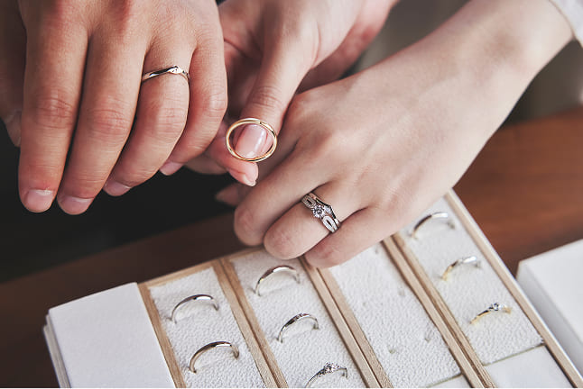 指輪を選ぶ・お見積りシートの記入（任意）